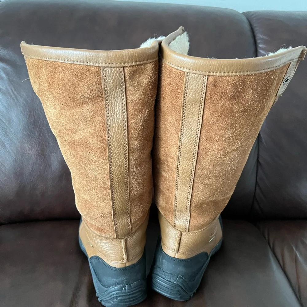 UGG Otter Adirondack Tall Winter Boots - Picture 8 of 16